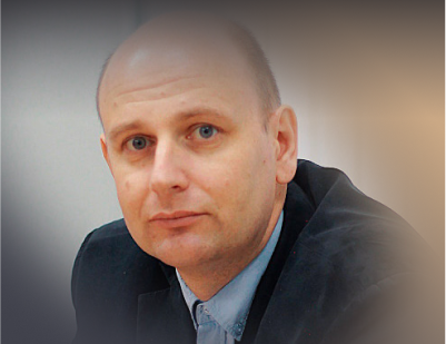 «Реконструировать взгляды труднее, чем события». Интервью с Николаем Власовым