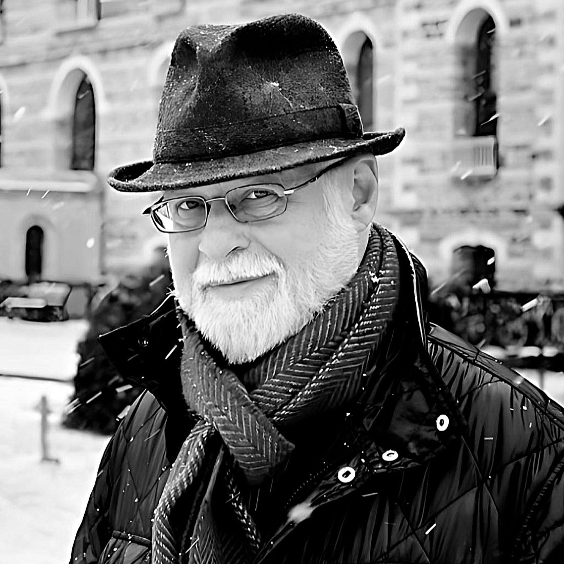 Альберто Мангель